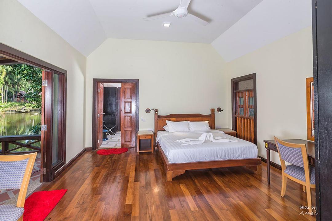 Tanjung Inn Куантан Экстерьер фото