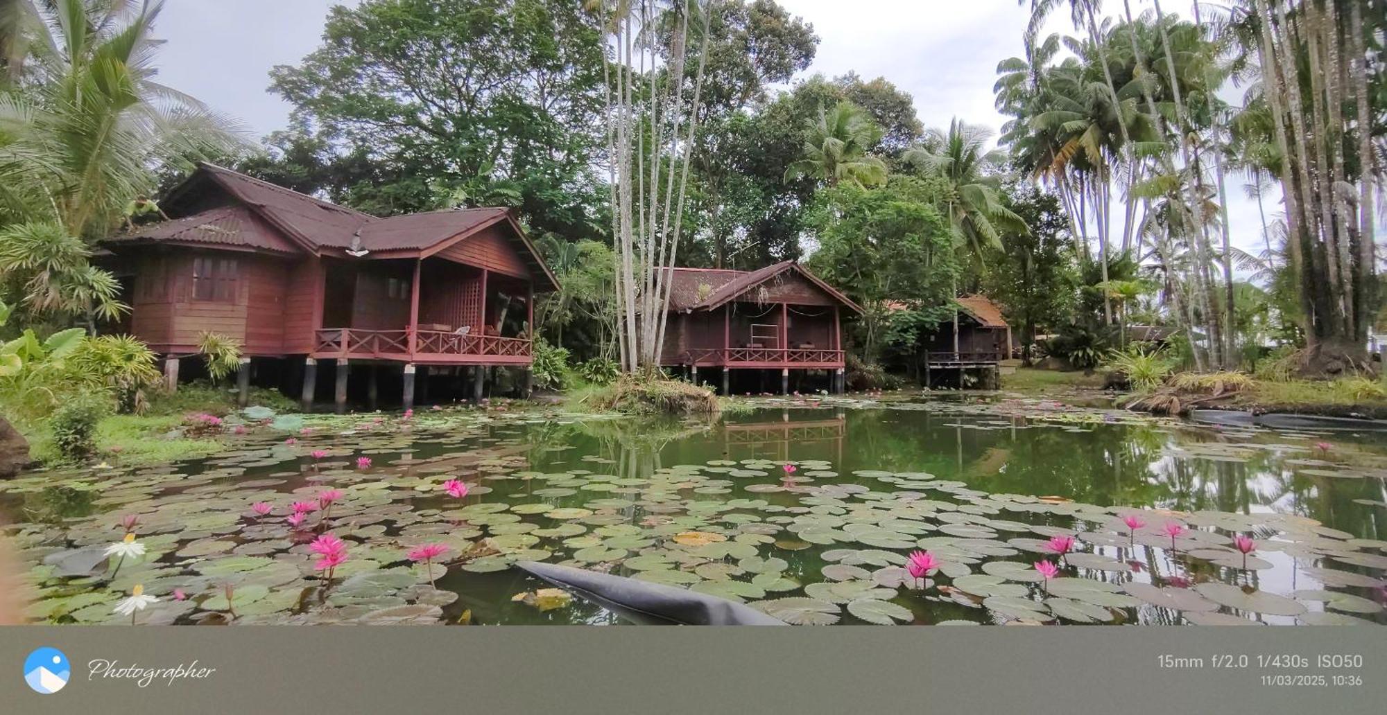 Tanjung Inn Куантан Экстерьер фото